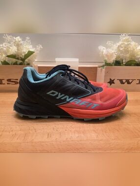 Dynafit Alpine W Trail Running Shoe Hot Coral/Blueberry Women's Size 9